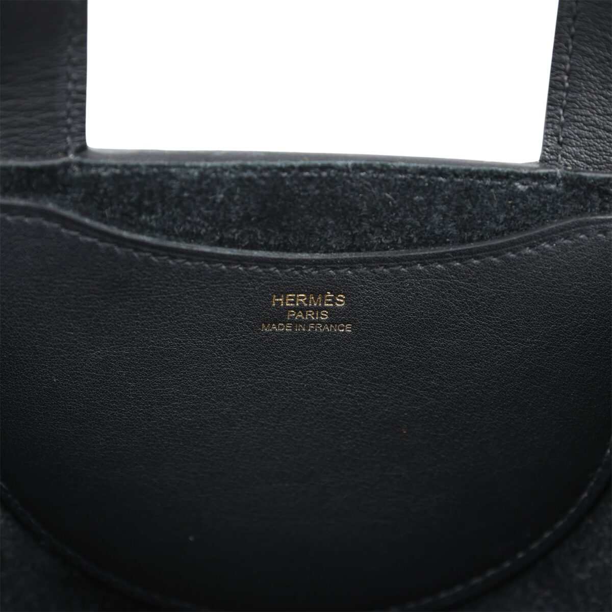 Hermès In-The-Loop 18 Black Clemence and Swift Gold Hardware - Image 6