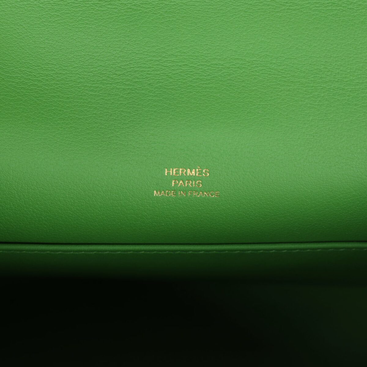 Hermès Kelly Pochette Vert Yucca Swift Gold Hardware - Image 7